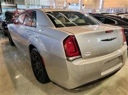 كرايسلر 300